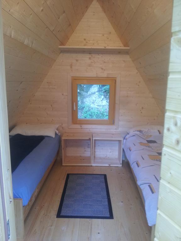 Glamping Zlata Ribica Hotel Idrija pri Baci Bagian luar foto